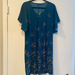 Beautiful Apt 9 dress. Size large. Worn once and in excellent condition.